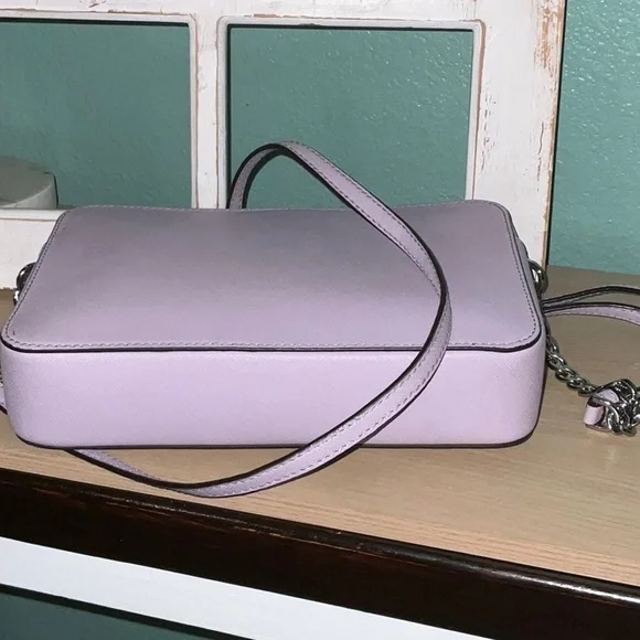 Michael Kors Lilac Jet Set Crossbody Bag - Picture 6 of 16